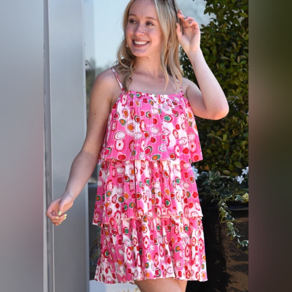 TCEC Pleated Swing Tiered Floral Mini Dress Size Largeโ